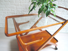 Vintage serveerwagen Cassina