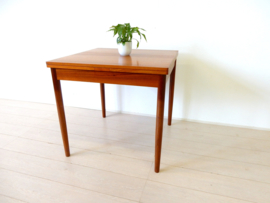 retro vintage eettafel tafel jaren 60 klein model teak