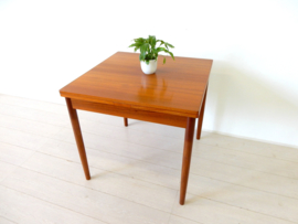 retro vintage eettafel tafel jaren 60 klein model teak