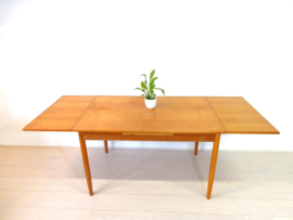 retro vintage eettafel tafel jaren 60