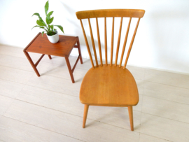 retro vintage stoel spijlenstoel eetkamerstoel jaren 60