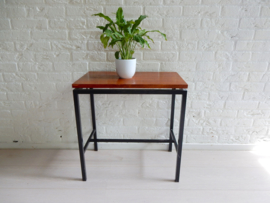 Bijzettafel pastoe