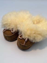 Schapenwollen Babyslofjes