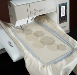 PFAFF Creative Elevate 680+