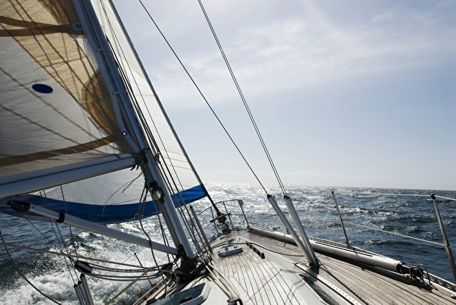 zeilboot in het water