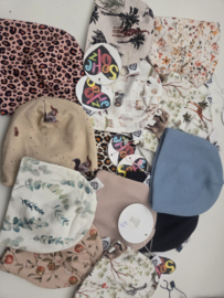 Mutsje eekhoorn newborn