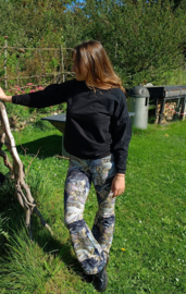 Sweater pofmouw zwart