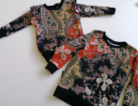 Sweater paisley zwart/roest