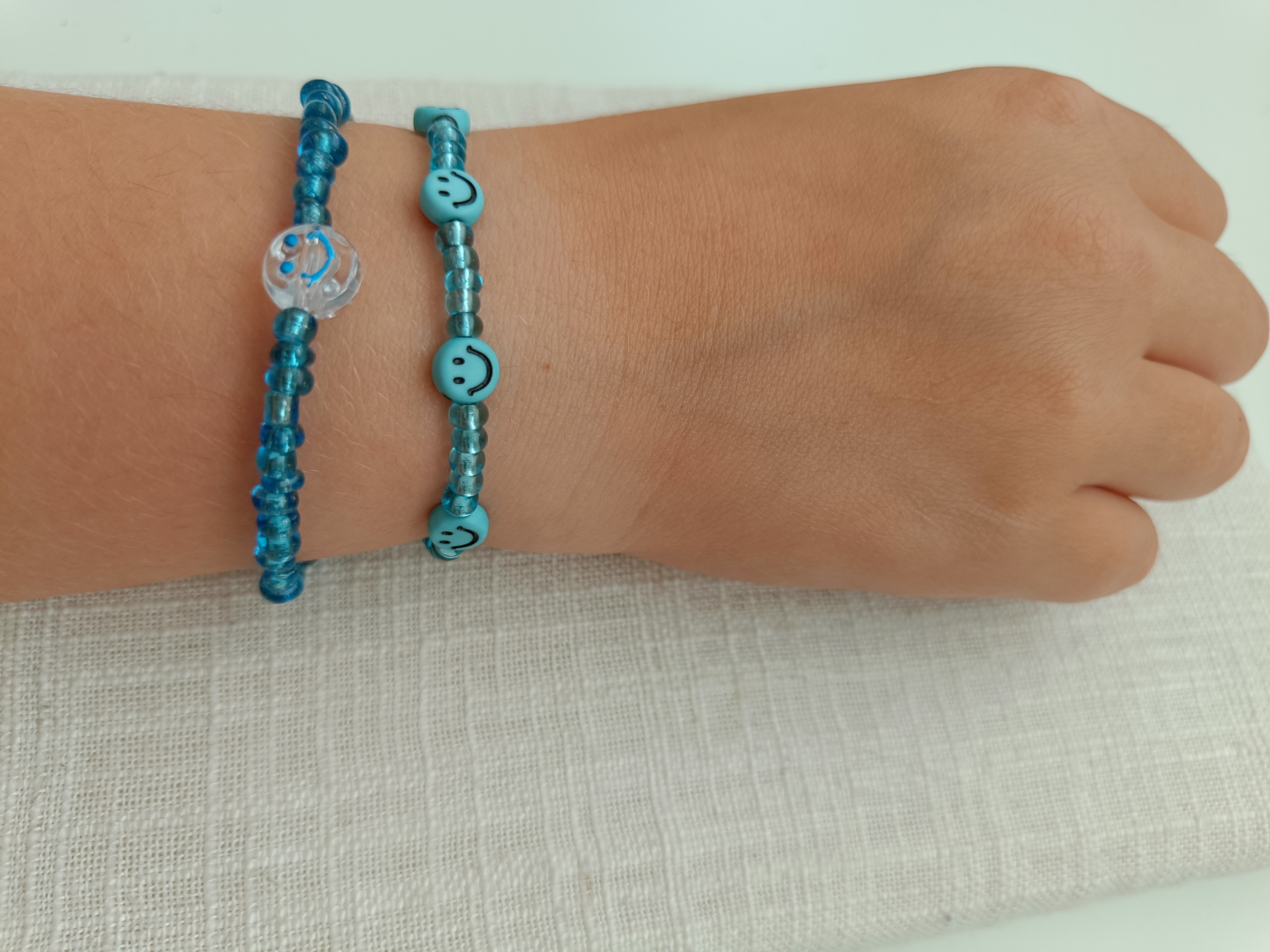 Armbandje - smileys blauw