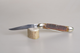 Rough Rider Muskrat Brown Jigged Bone