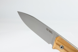 Lion Steel B35 olijfhout