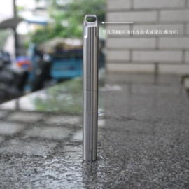 Tactical pen met reservevulling