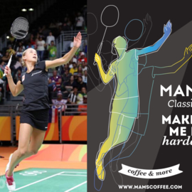 (P8 sport) 500gr koffiebonen (Badminton (Selena Piek)) + 2 makes me hit harder mokken)