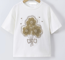 Mooi offwhite shirtje met goudkleurige print