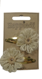 Klik klak 5 cm. goud met bloem wol offwhite.