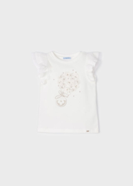 Mooi uitgewerkt shirtje van Mayoral met goudkleurige details.