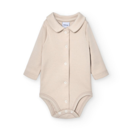 Babidu romper met punt kraagje zandkleur.
