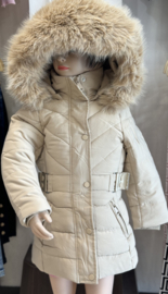 Heerlijke warme winterjas met afneembare bontkraag .