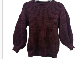 Stoere gebreide trui in het aubergine.