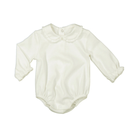 Mooie uitgewerkte romper van Mayoral in het offwhite.