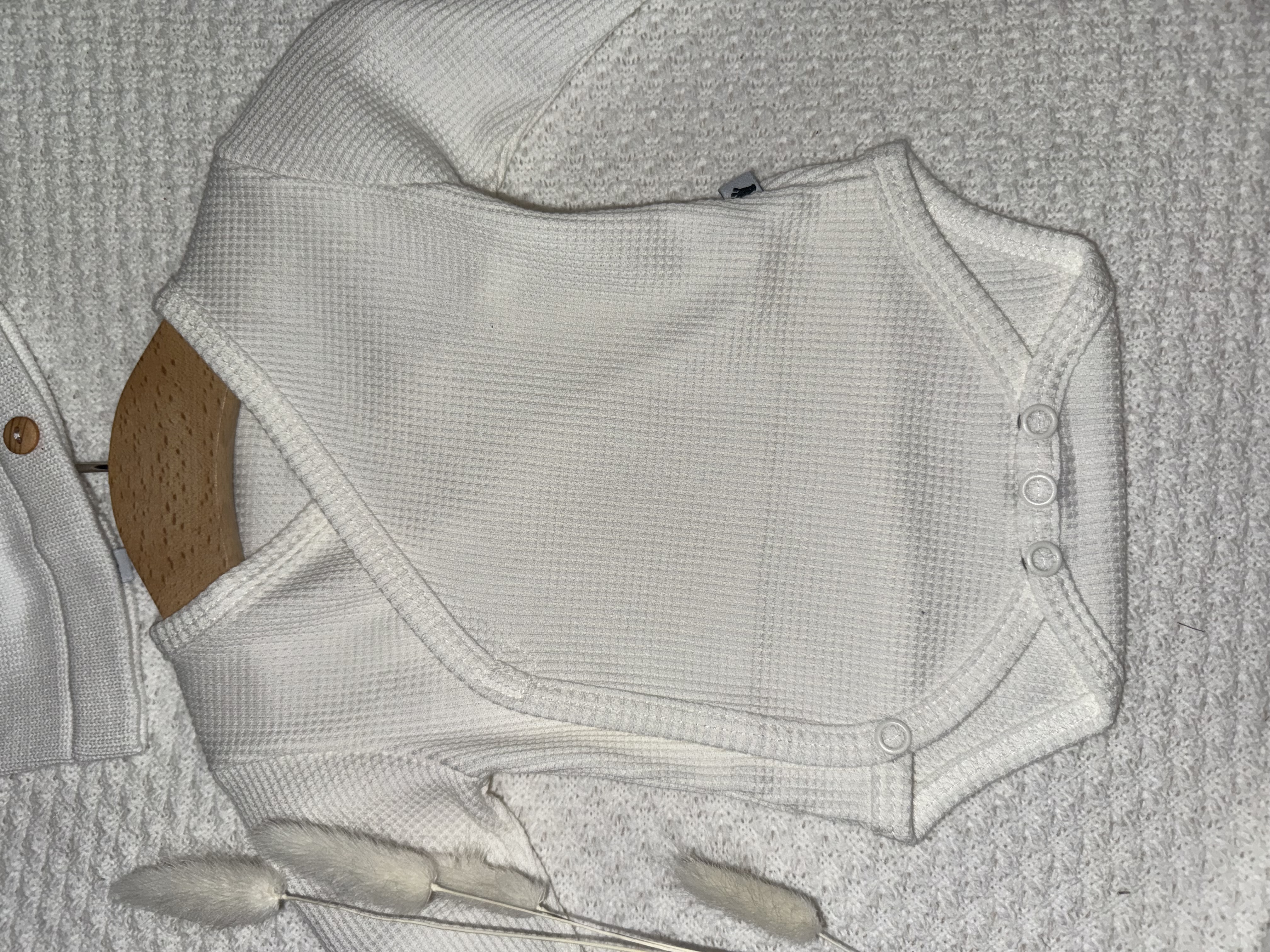 Babysetje 2 delig van het merk Klein in het offwhite.