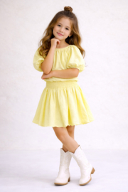 Mooi 2-delig setje in het geel.