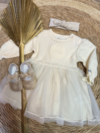 Prachtige tule jurk van Le chic in het creme.