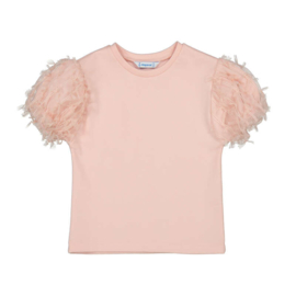 Mooi uitgewerkt shirtje met prachtige mouwen in het roze.