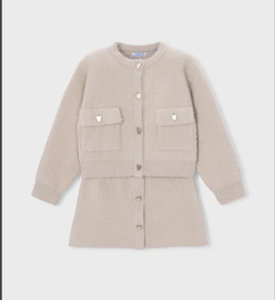 Prachtig 2-delig set van Mayoral in het beige.