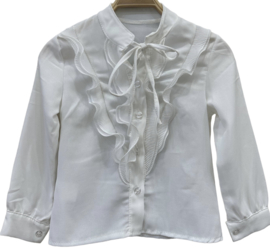 Mooie uitgewerkte blouse met ruches in de kleur offwhite.