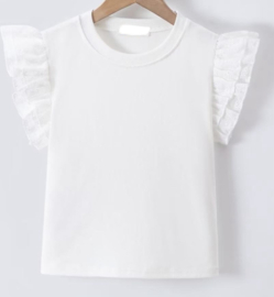 Mooi uitgewerkt shirtje in het offwhite .
