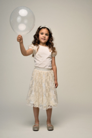 Prachtig uitgewerkt shirtje van Le Chic.