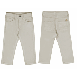 Mayoral broek zandkleur slim fit model.