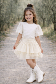 Mooi uitgewerkt rokje in het beige .