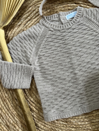 Prachtig 3-delig gebreid setje in de kleur taupe/Nuez