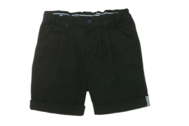 Mooie klassieke korte broek van Patachou in het donkerblauw.