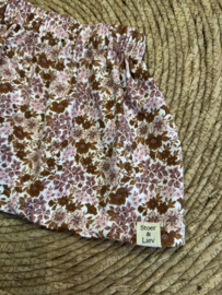 Heerlijk jersey rokje met bloementjes motief .