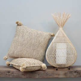 Kussen raffia met pompoms