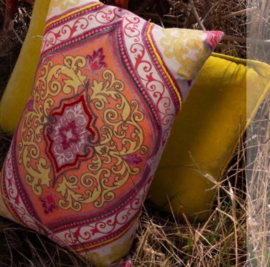 Kussen barok  40x60 cm roze