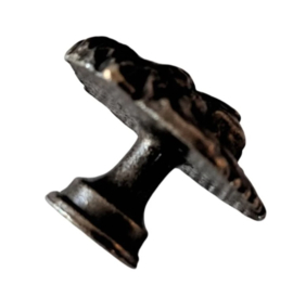 Knop Q41 leeuw brons