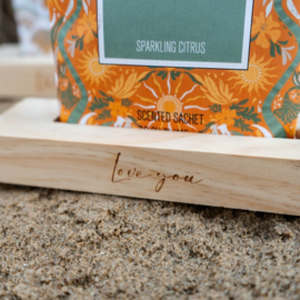 Standaard voor geurzakje hout