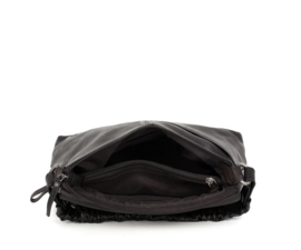 Schoudertas met flap zwart