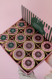 Geurkaars in blikje roze