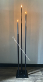 Strakke vloerkandelaar "trois fois"