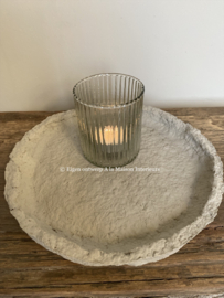 Papier-maché schaal, eigen label, licht klei