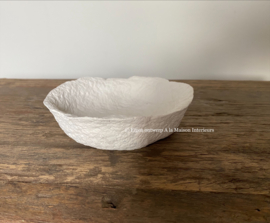 Papier-maché schaaltje, eigen label, kalk wit