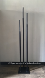 Strakke vloerkandelaar "trois fois"