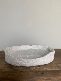 Papier-maché schaal, eigen label, kalk wit