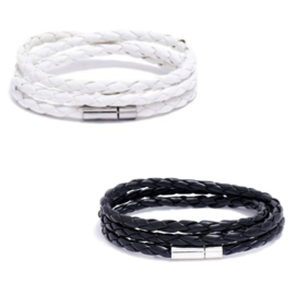 Gevlochten armbandje wit of zwart
