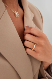 Zilveren ring met steentjes Maat 16